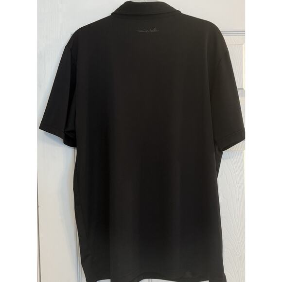 Travis Mathew Mesh Polo Men’s LG Black Performance Golf Outdoor Lightweight EUC - Picture 2 of 12